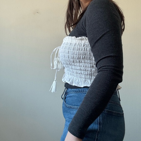 American Eagle Outfitters White Strapless Ruffle Crop Top - Picture 3 of 9